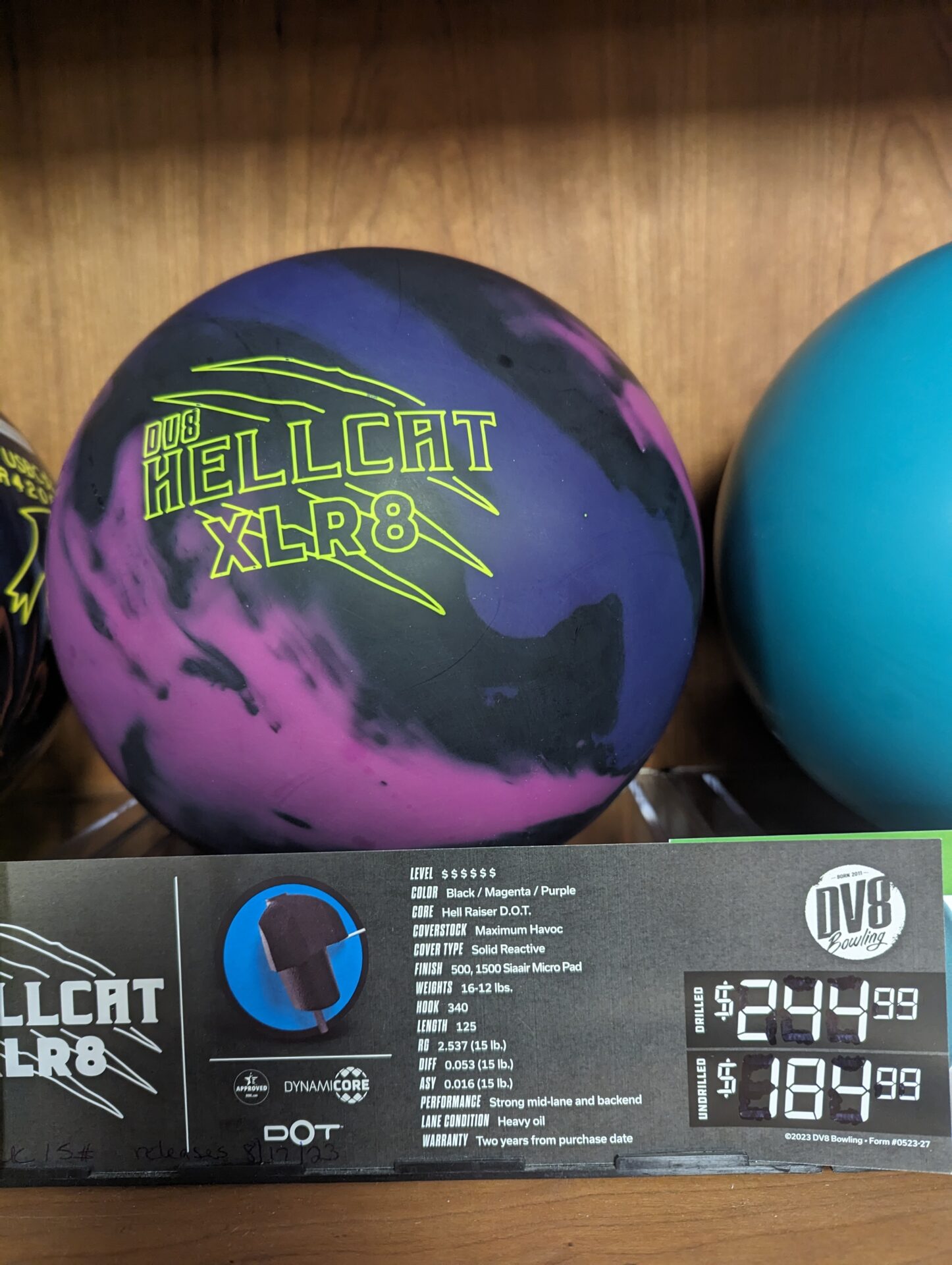 DV8 Hellcat XLR8 Bowling Ball